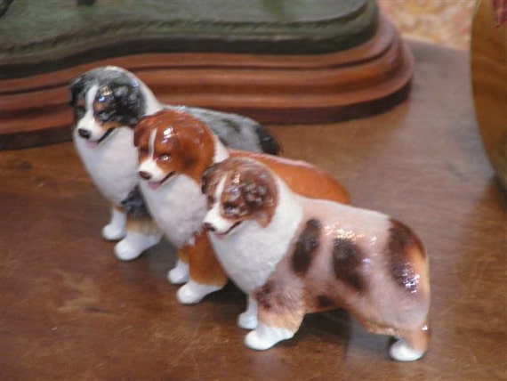 australian shepherd dog figurines