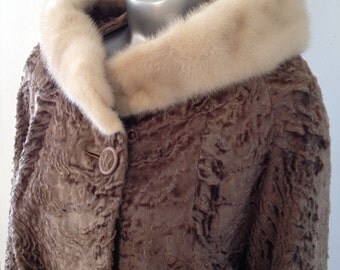 Popular items for white mink fur on Etsy