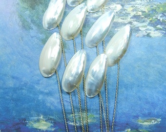 9 Seashell Stems - Pearly Minnows - Polished Ivory Clam Seashell Stems for Wedding Bouquet Bridal Bouquet or Centerpieces