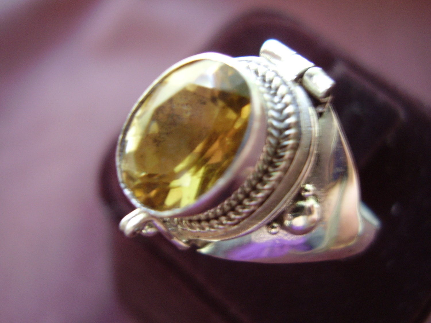 Sterling Silver Poison Ring with Citrine Size 6 1/4