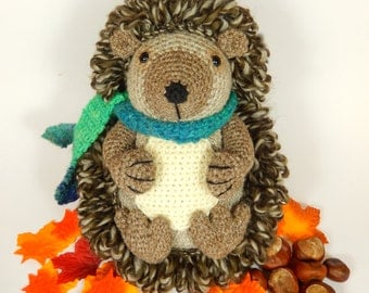 Hedley the Hedgehog - Amigurumi Crochet Pattern.