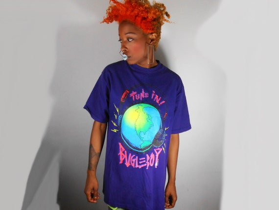 neon 90s outfit