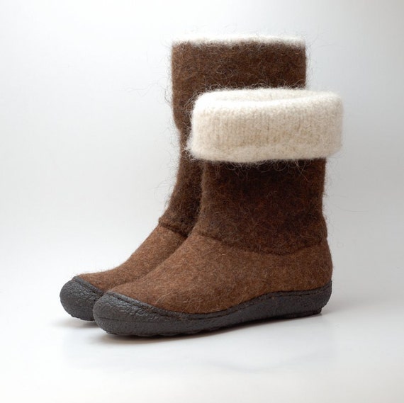 Felt wool boots chesnut brown - felted winter wool boots