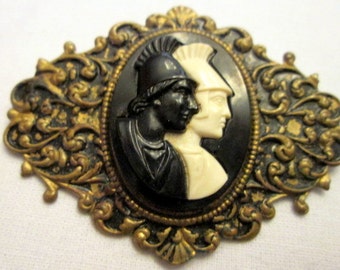 Broche Antique Camée Double Coque Guerrier Romain, En Or 10k Et Coquillage, époque Victorienne