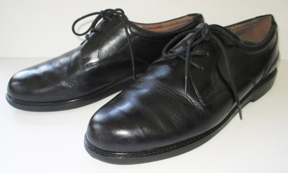 1980s Black Work Casual Dress Shoes Industrial by flownagain