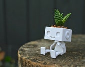3dprinted Cute Robot Succulent Planter