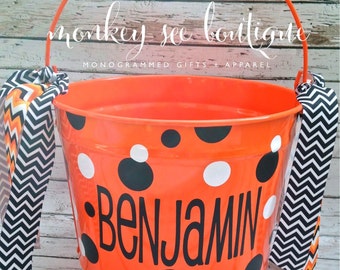 Personalized Halloween Bucket - Trick or Treat Bucket - Candy Bucket - Halloween Pail - Halloween Candy Bucket
