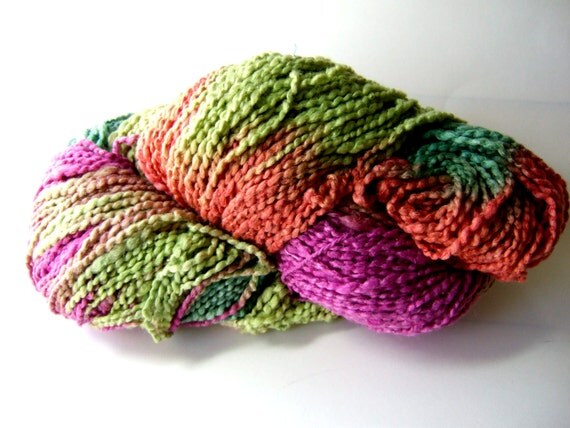 Cotton boucle yarn Cotton Rayon Boucle Yarn| A. This mostly cotton boucle yarn is excellent for weaving. You could knit with it, too, to add a bit of texture to your projects. Who doesn’t love a little boucle now and then!? Contents: 83% cotton, 17% rayon. YPP: 1, yards per pound.