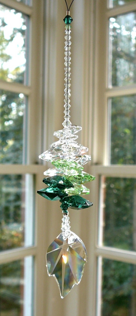 LITTLE IVY Swarovski Crystal Suncatcher.....beautiful. Crystal