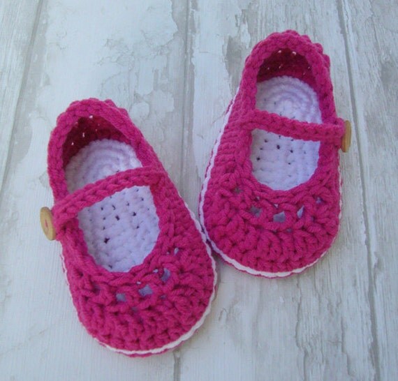 Baby shoes crochet booties little mary jane dark fucshia pink