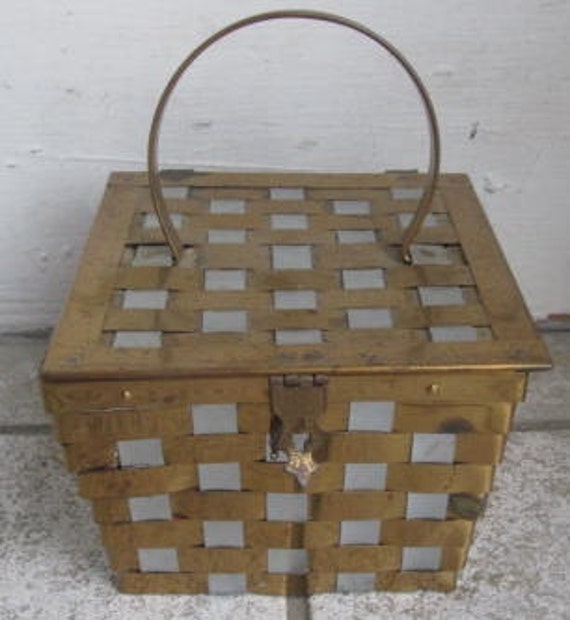 Items similar to Vintage 1950s Metal Weave DORSET REX Box Purse on Etsy