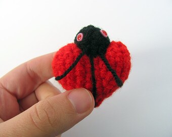 MADE to ORDER - One Red Amigurumi Love Bug , Valentine's Day Heart, Cute Crochet Doll, Crochet Bug Softie, Red Heart Plush, Valentine's Gift