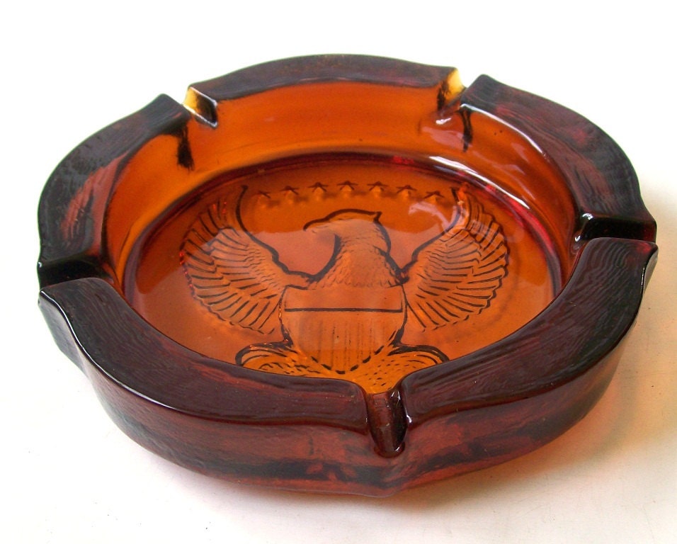 vintage 50s huge amber glass federal eagle ashtray orange