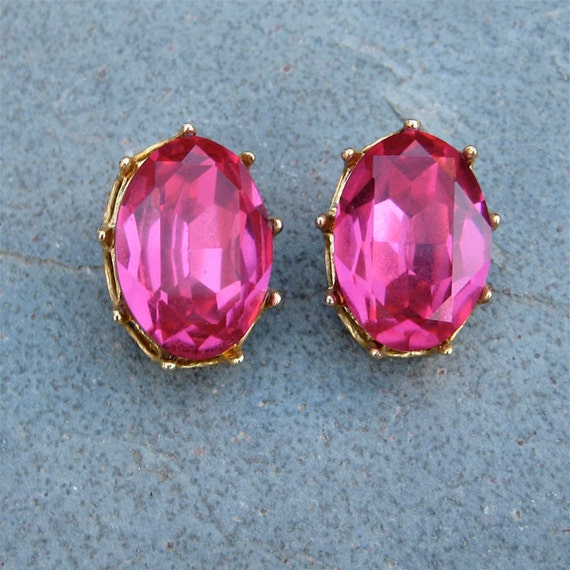 Pink Cut Glass Earrings Prong Set Clips by elansolete on Etsy