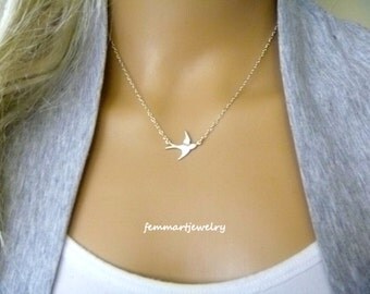 Tiny Bird Necklace - Bird Necklace - Freedom - Graduation Gift - Bridesmaids Gift - Mother Jewelry - Sister
