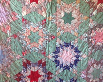 Items similar to Antique string star quilt excellent condition ...