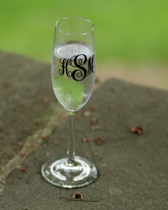 Monogrammed Wedding Champagne Flutes By Waterfalldesigns On Etsy