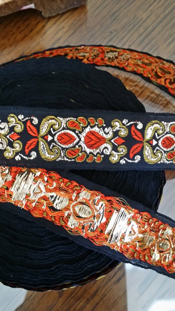 1 Vintage Black French Embroidered Jacquard Ribbon Trim