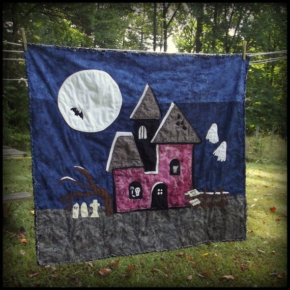 Halloween Haunted House Quilt Pattern