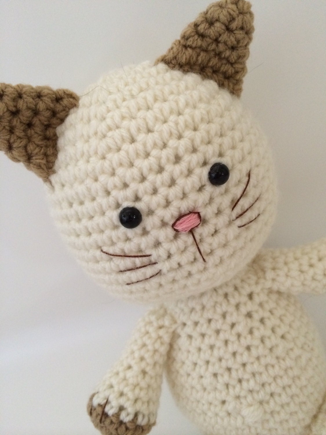 Crochet kitty cat amigurumi cat