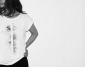 TAN006 - Woman Rolled Sleeve Tunic T-Shirt S M L Farbe weiss Motiv schwarz  100% Baumwolle