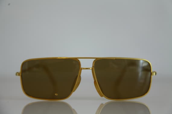 Vintage Polaroid Gold Frame Sunglasses Rectangular Frame