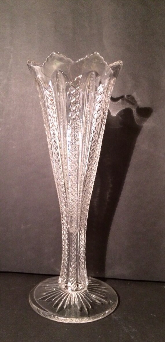 Depression Vase EAPG Classic 1930s Style by VintageLoveAntiques