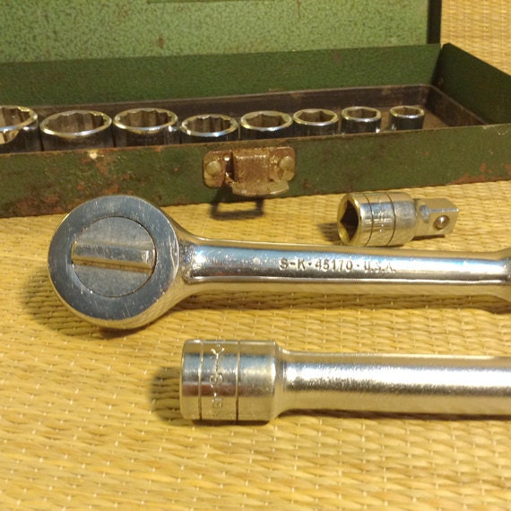 Vintage SK Tool Socket Set Kit in Original Green Metal Box