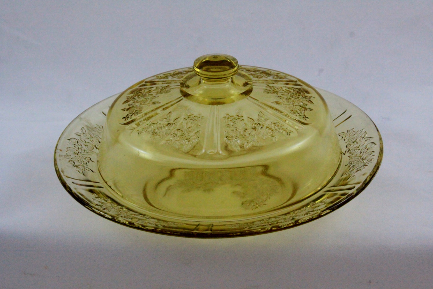 Amber Butter Dish Federal Glass Co. Sharon Cabbage Roses – Haute Juice