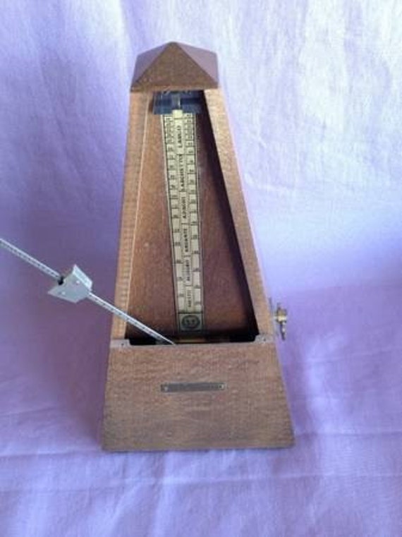 Seth Thomas Metronome Hypnosis Timer Clock by NewVintagebyTosh
