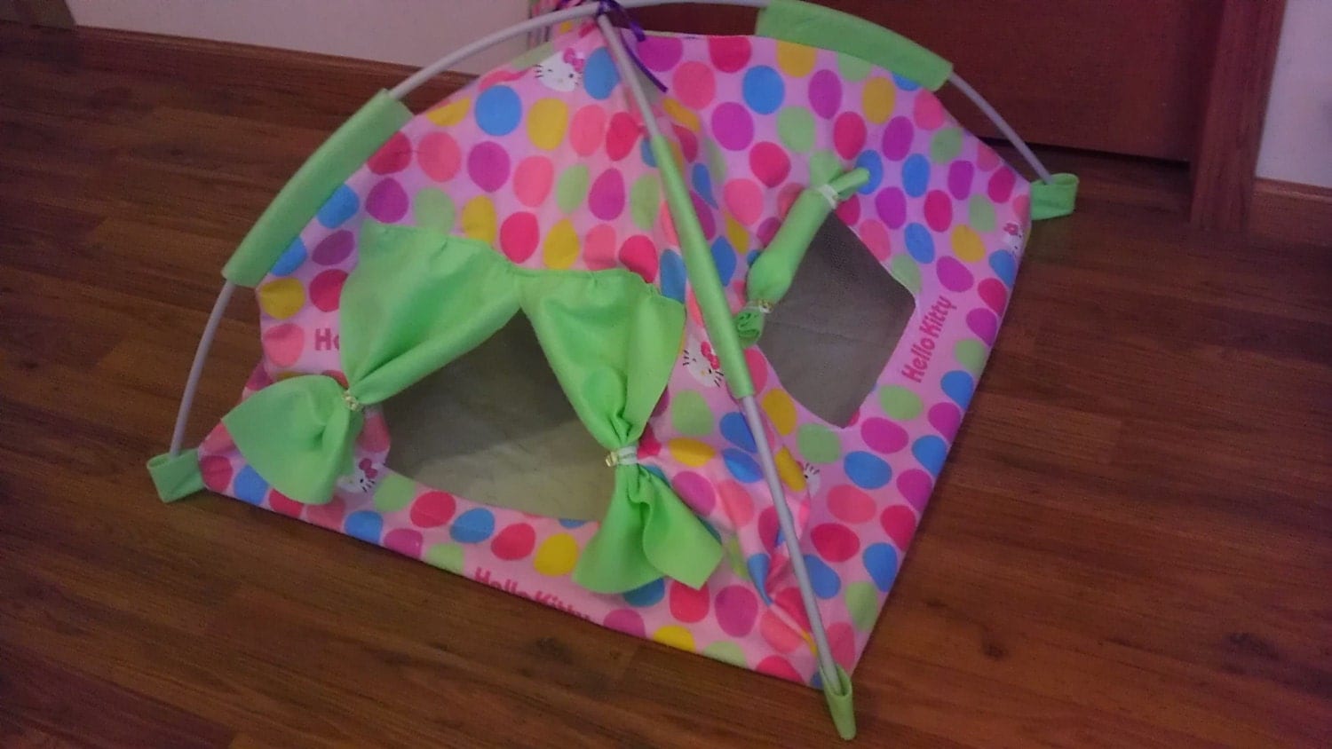 American Girl doll tent in pink Hello Kitty with large dots