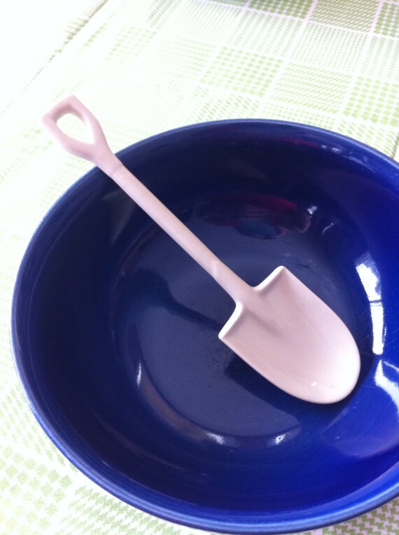 Porcelain Shovelshaped Serving Spoon by MiChicadee on Etsy