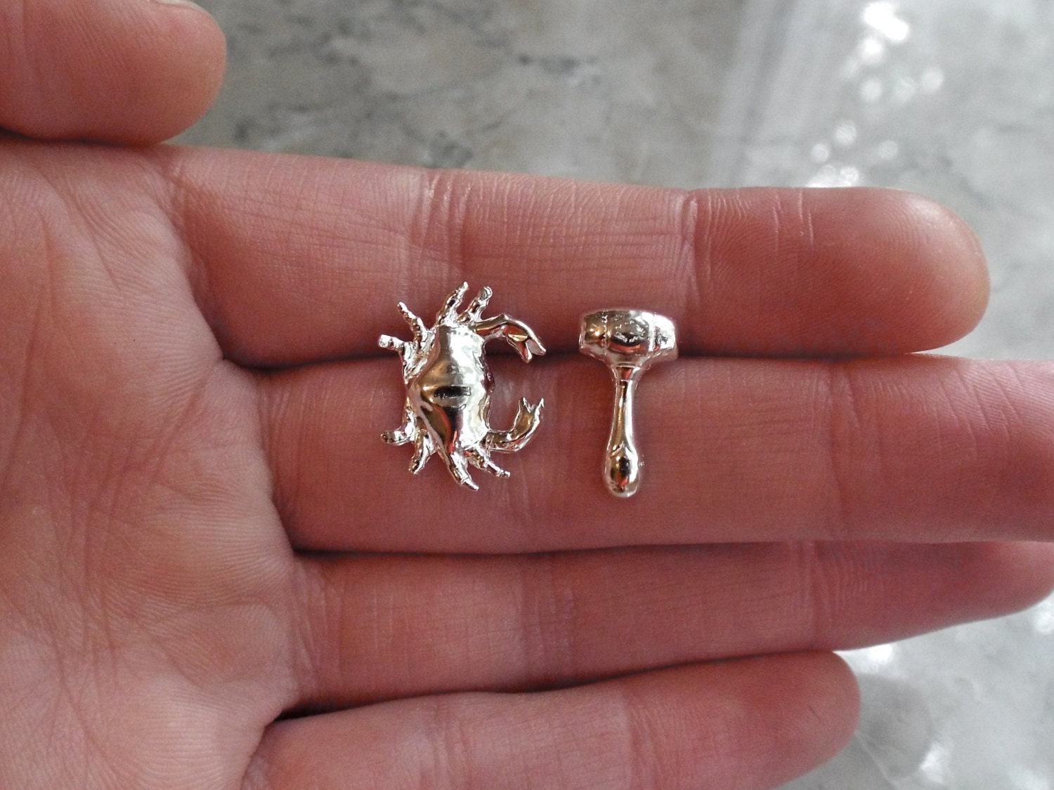 Feeling Crabby Fine SILVER CRAB EARRINGS. Detailed blue crab