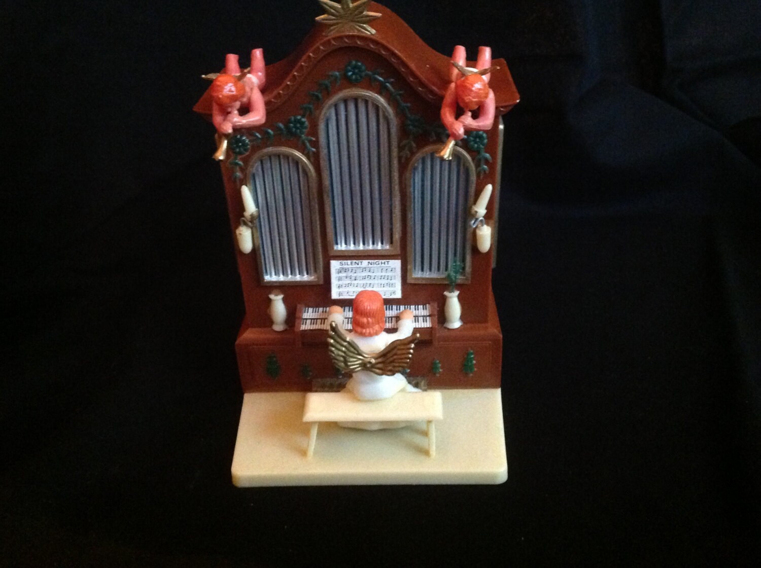 Pipe Organ Music Box Marked ETM EM 101