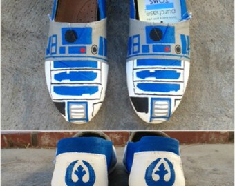 r2d2 trainers