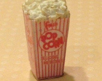 Dollhouse Miniature Food - Miniature polymer clay popcorn in vintage popcorn box