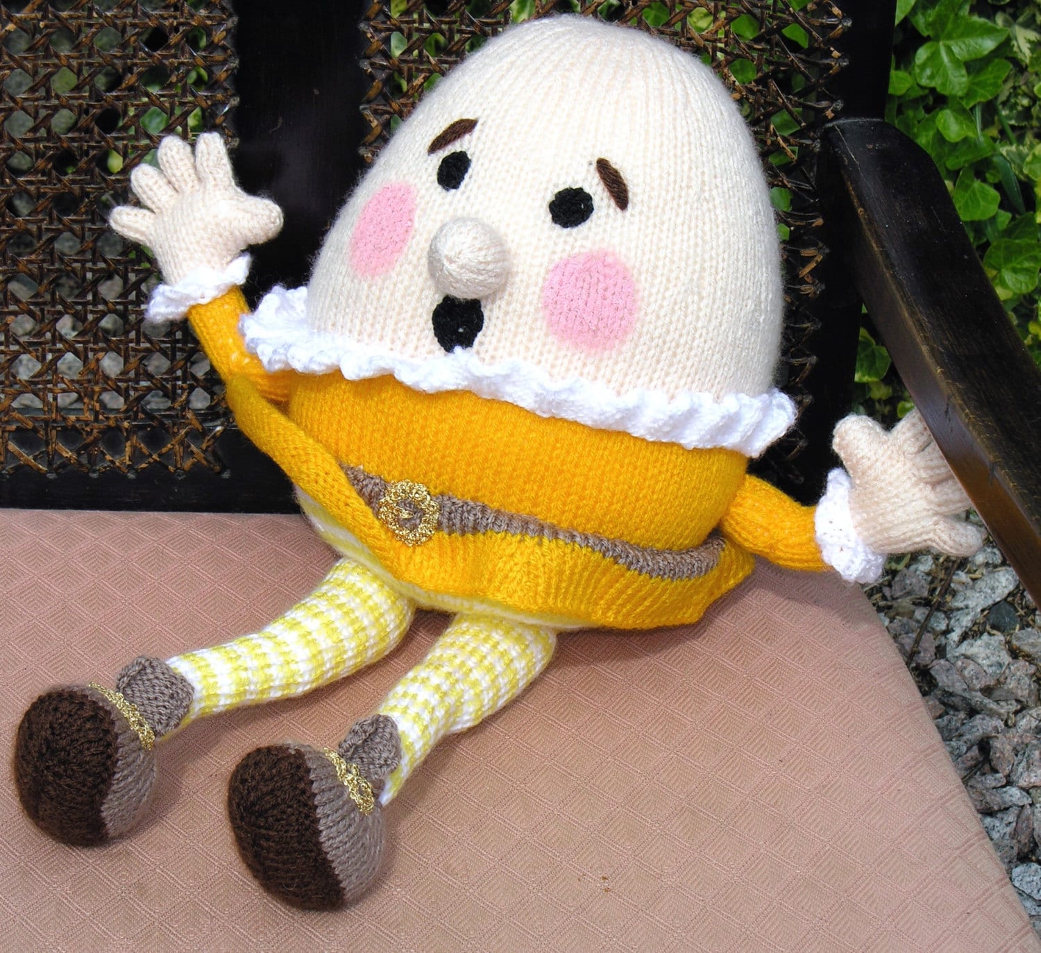 humpty dumpty plush