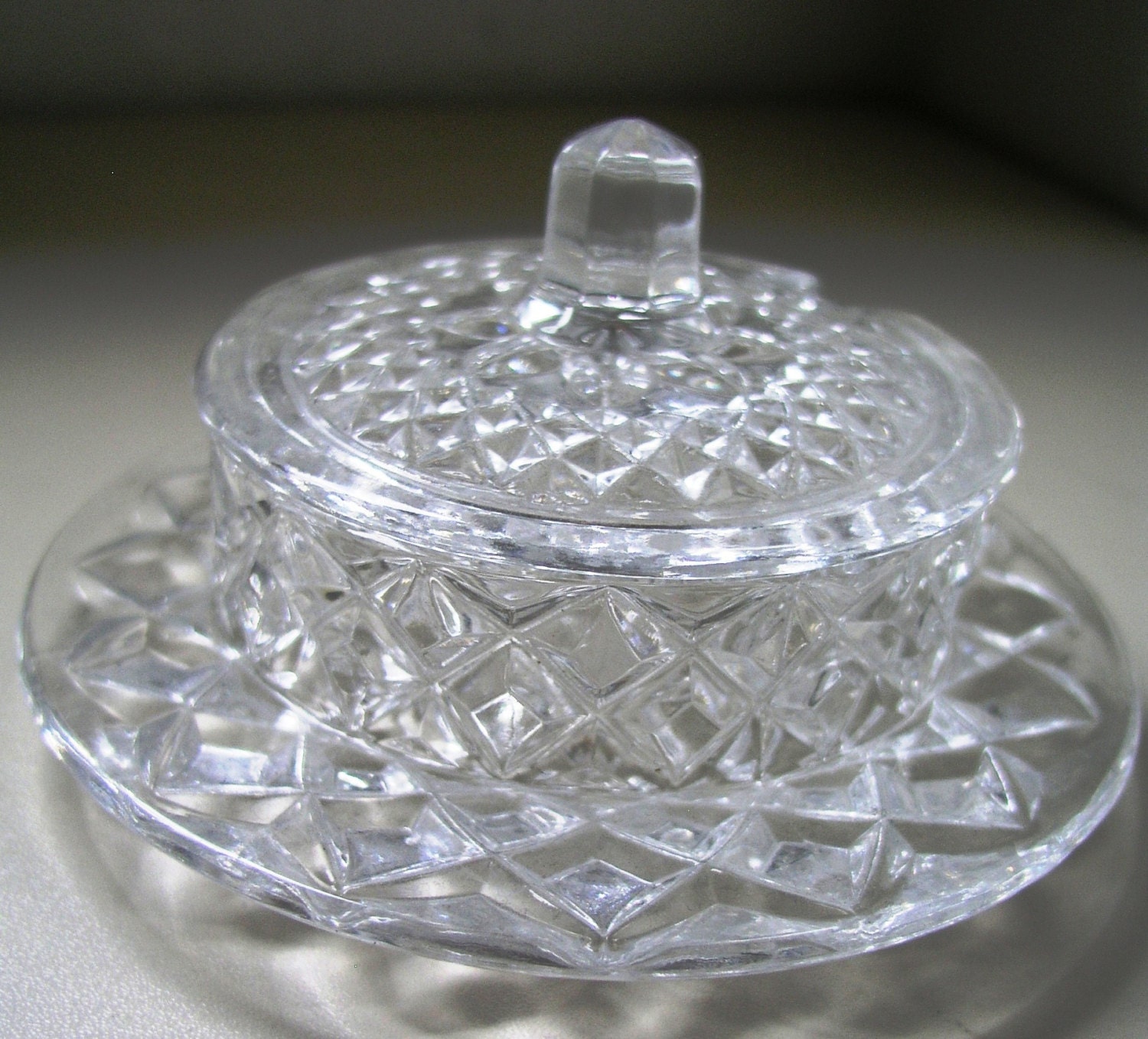 SUPER S A L E ! Vintage Glass Candy Holder / Suger Cube Serving Dish