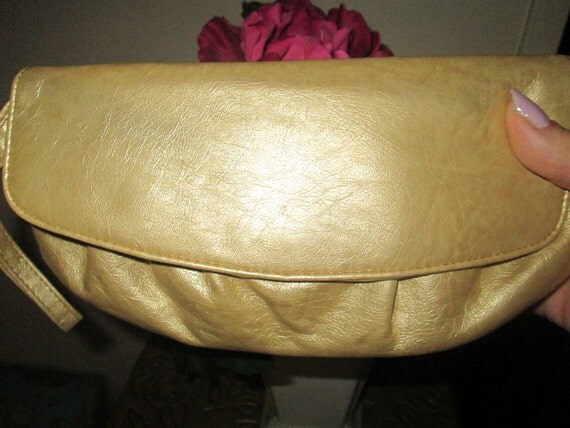 Vintage Gold clutch bag with strap