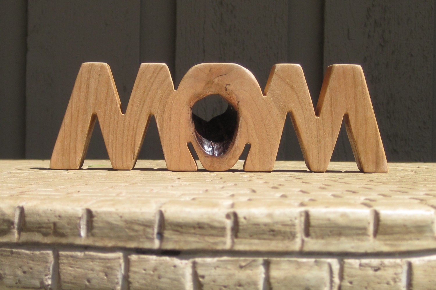 MOM Wood Letters Sign WOW / MOM Sign