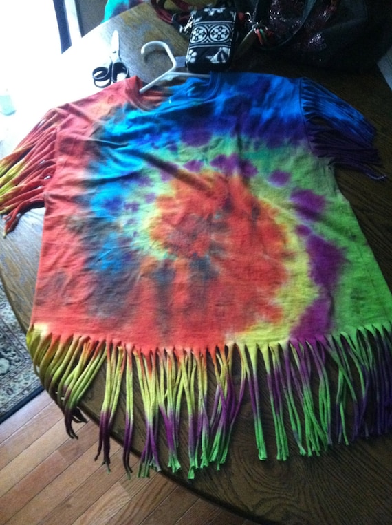 how to cut a tie dye shirt fringe