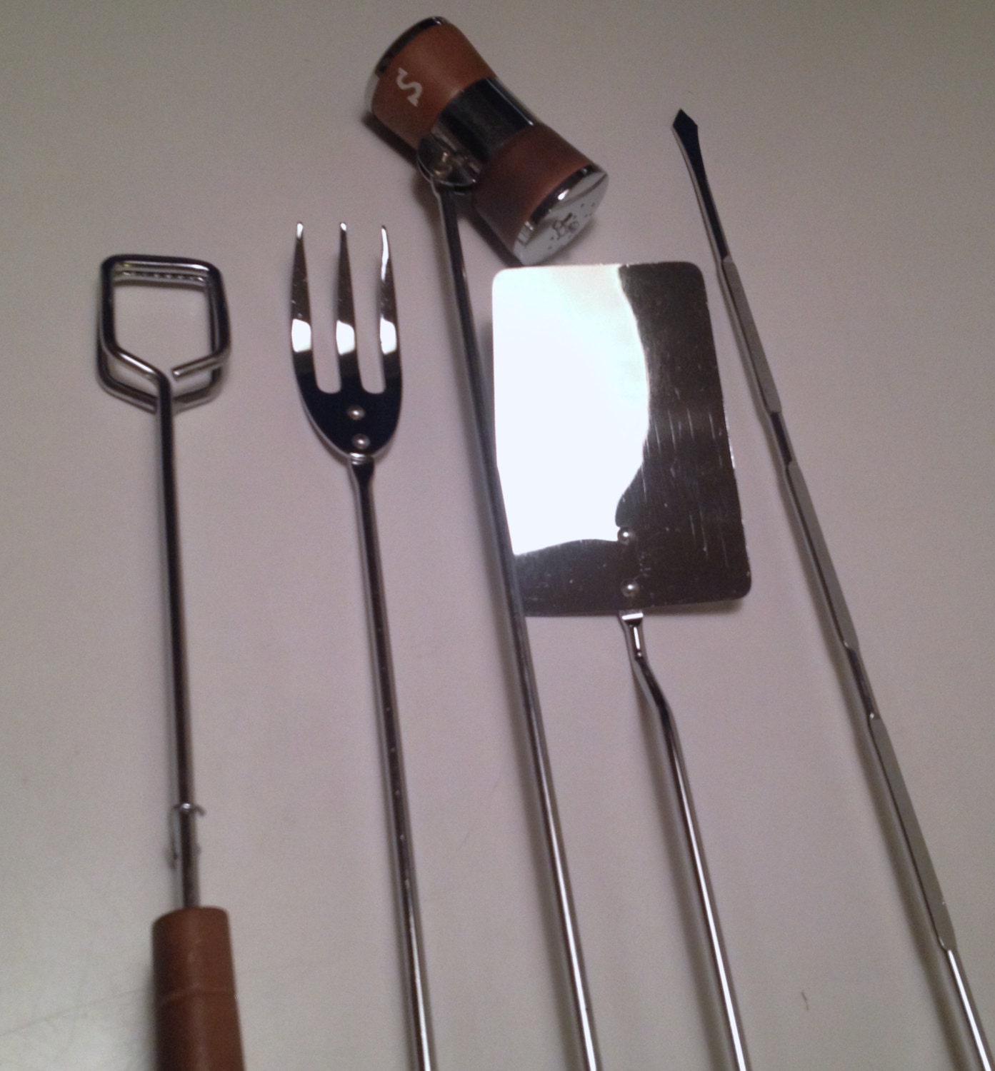 New in Box Vintage Midcentury Wood and Stainless Steel Barbecue Set