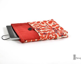 Double padded flower tablet sleeve--natural linen