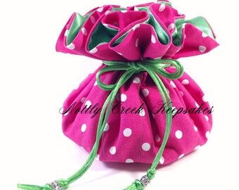 Jewelry Organizer / Jewelry Drawstring Pouch / Travel Bag / Store Jewelry / Cosmetics / Pink and White Polka Dots lined in Bright Green