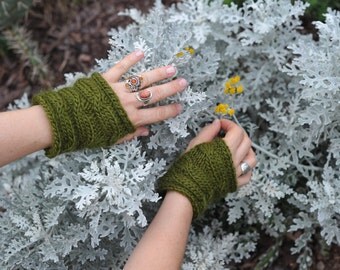 christmas gifts for her under 25