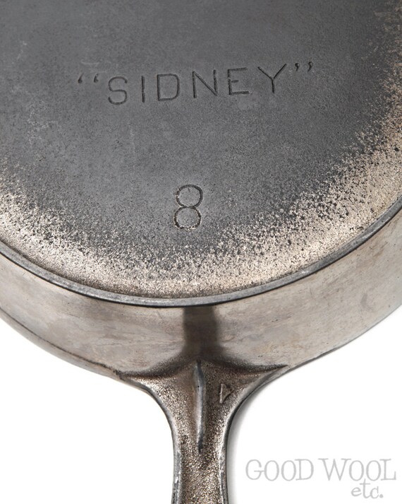 sidney hollow ware co./wagner cast iron skillet nickel