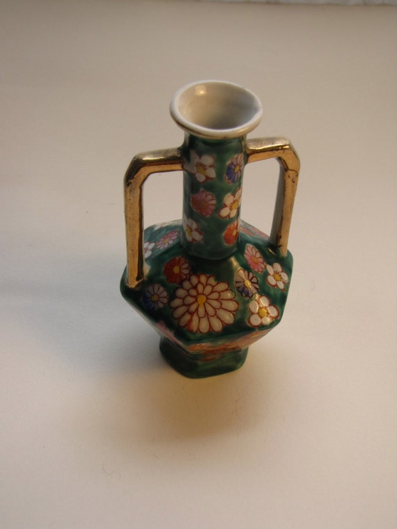 Items similar to Meiko, China, Bud Vase, Made in Occupied Japan