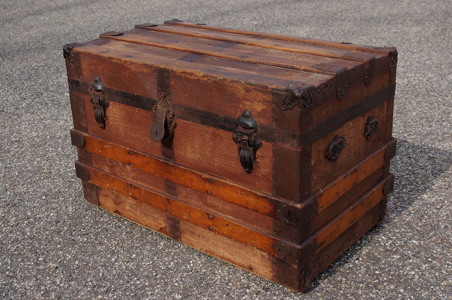 1800s Antique Steamer Trunk Antique Canvas Wrapped Flat Top