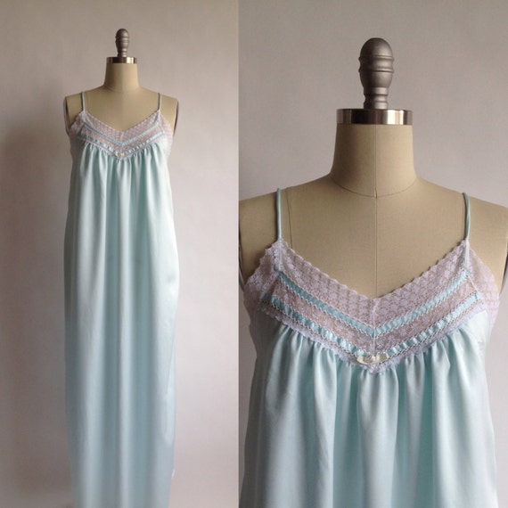 CHRISTIAN DIOR light blue nightgown with white by CultOfChiffon