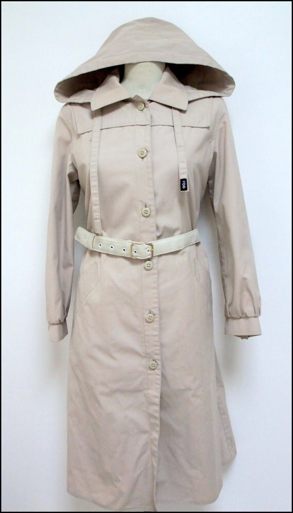 SALE London Fog Vintage Classic Women's Trench Coat by OrlyLa